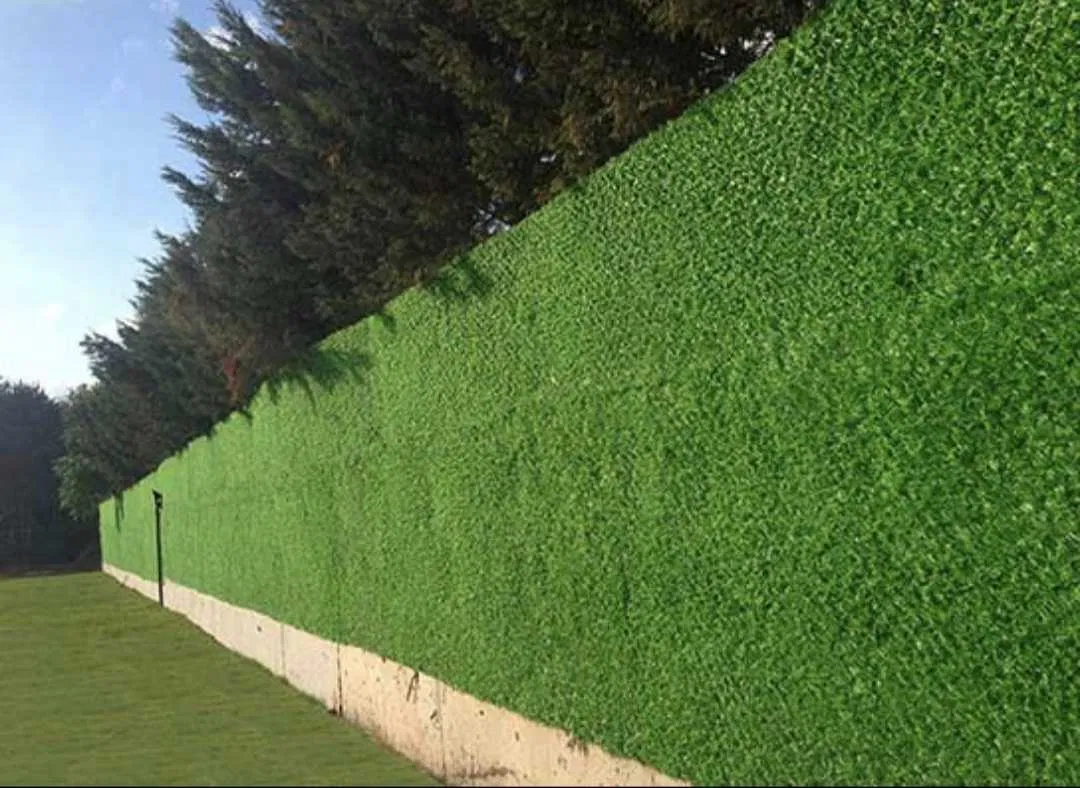 Çim Çit (Grass Fence)