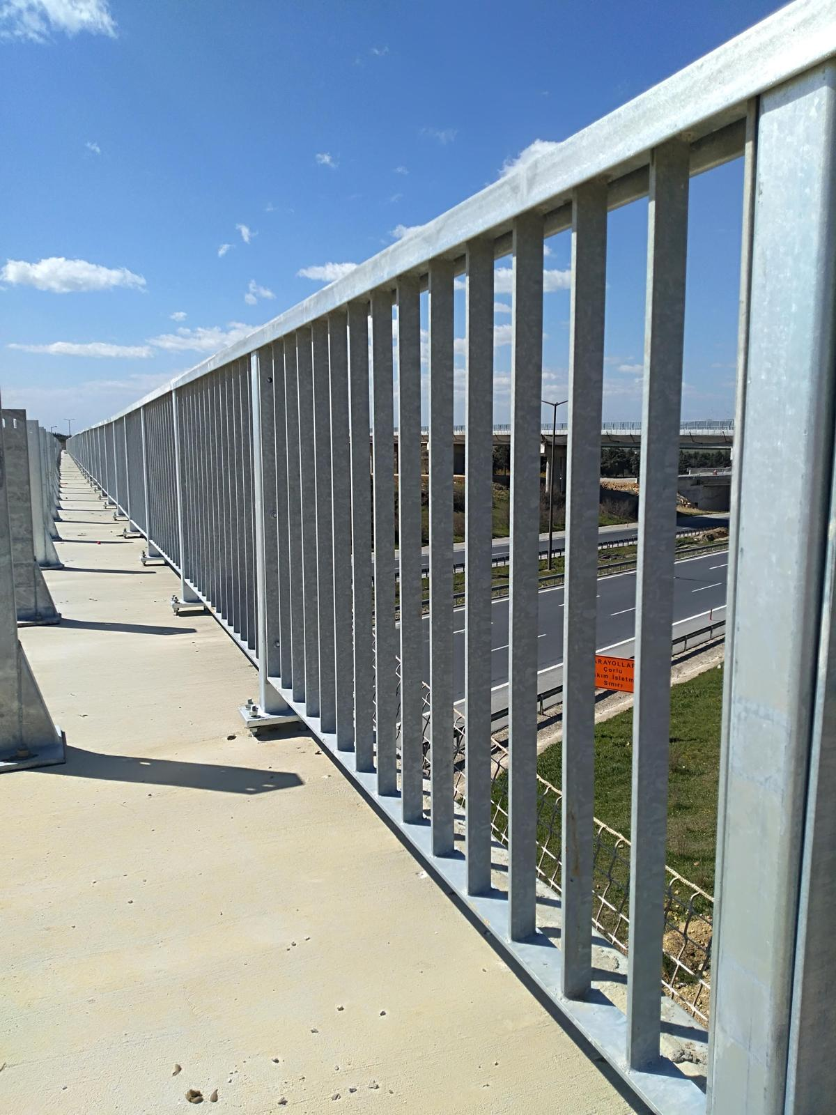 Yol ve Kaldırım Yaya Korkulukları